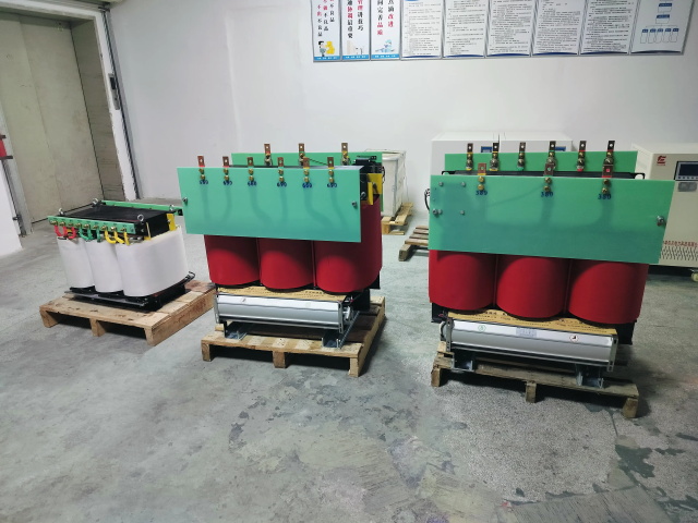 新津KS11-1000KVA矿用变压器